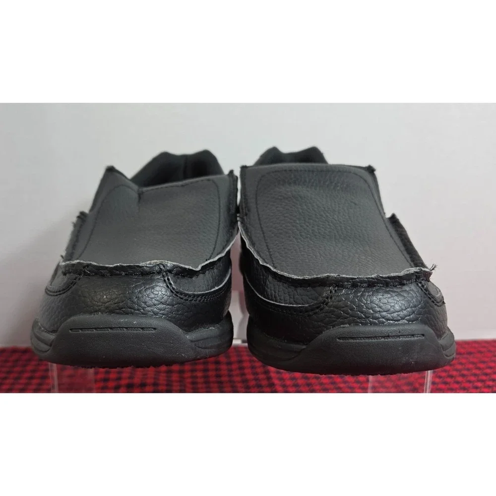 Safetrax Mens sz 9 Work Shoes Faux Leather Non Slip Black Loafers NWOB